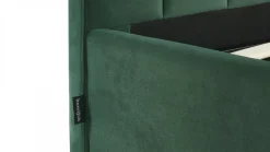 Ava